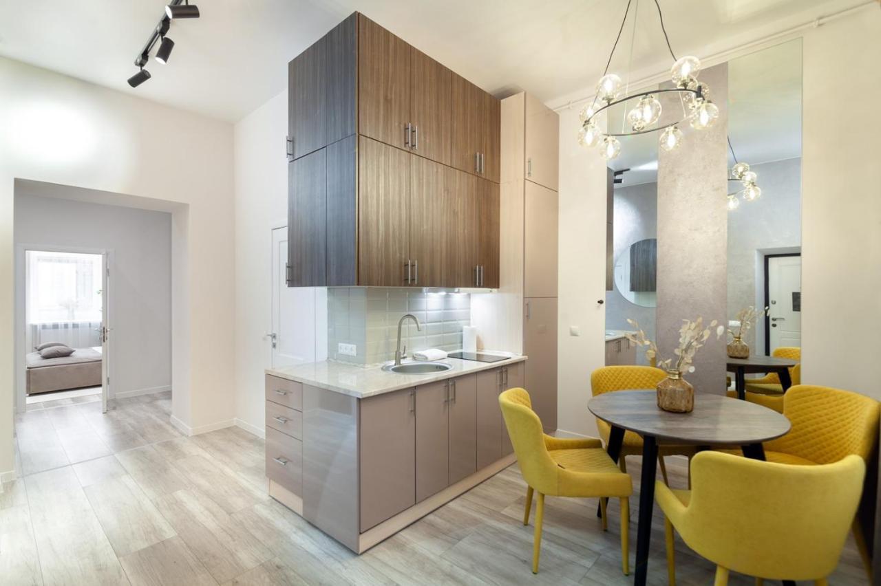 Avangard Franko* Art Apartment Lwów Zewnętrze zdjęcie